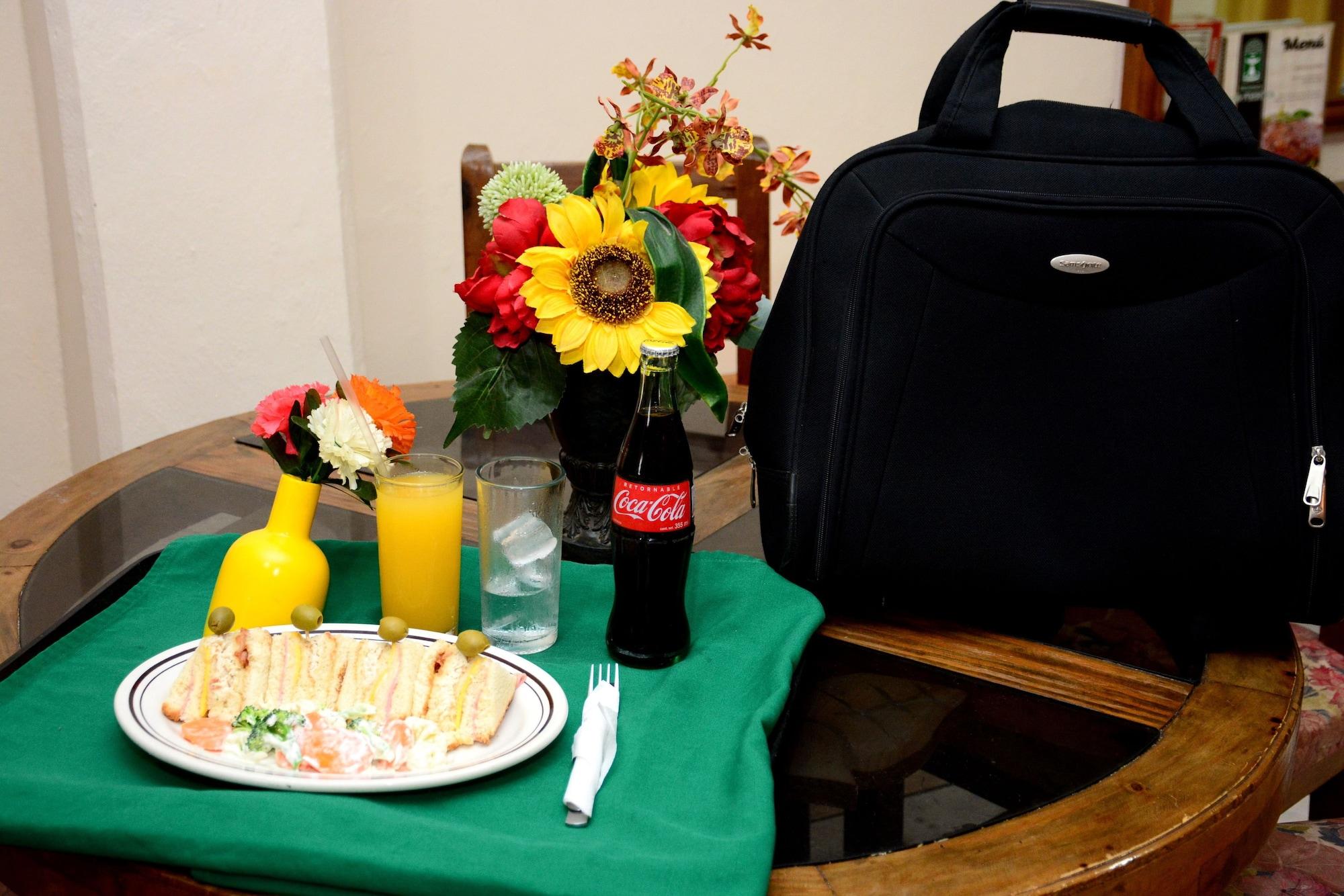Hotel Las Fuentes Los Mochis Luaran gambar