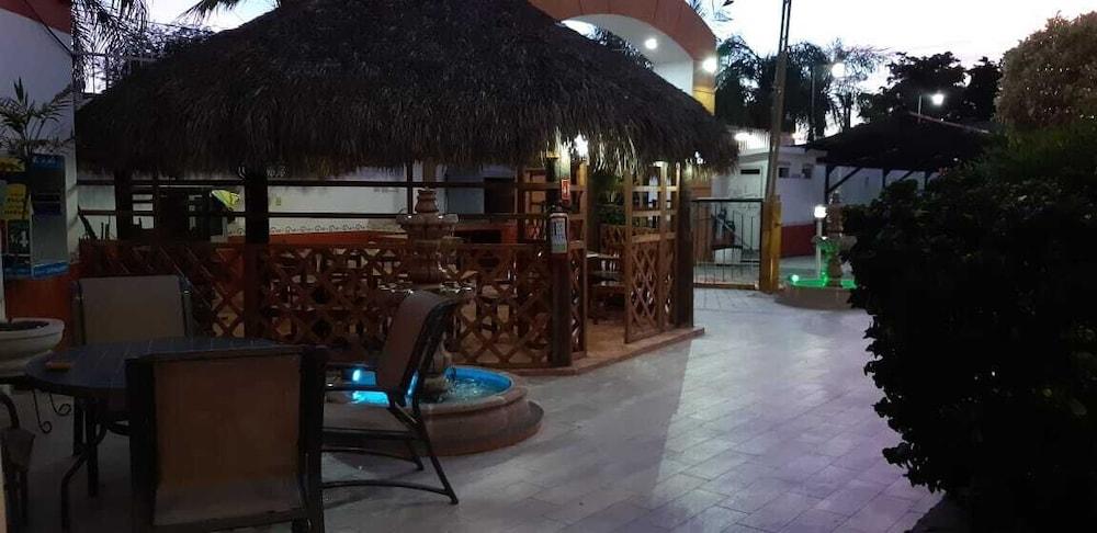 Hotel Las Fuentes Los Mochis Luaran gambar