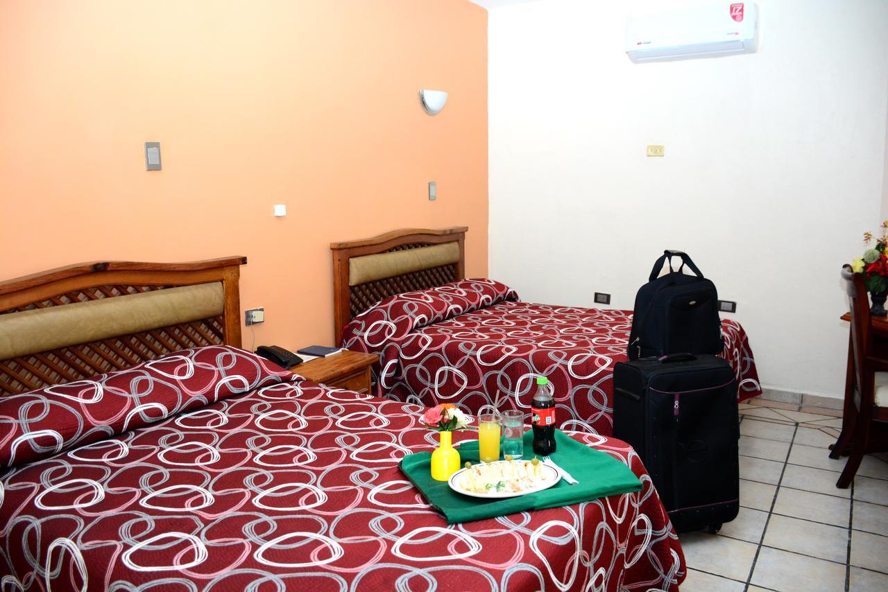Hotel Las Fuentes Los Mochis Luaran gambar