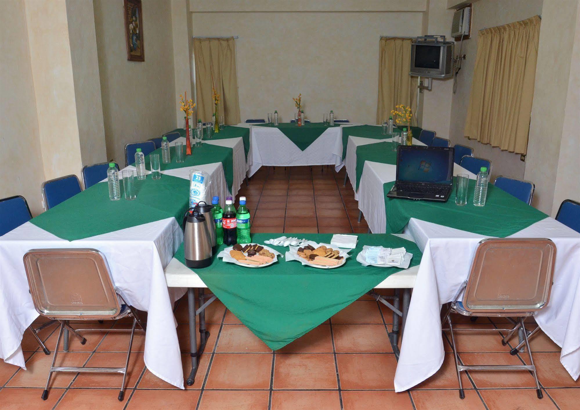 Hotel Las Fuentes Los Mochis Luaran gambar