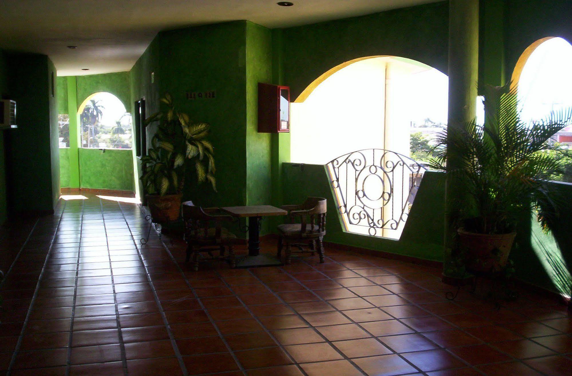 Hotel Las Fuentes Los Mochis Luaran gambar